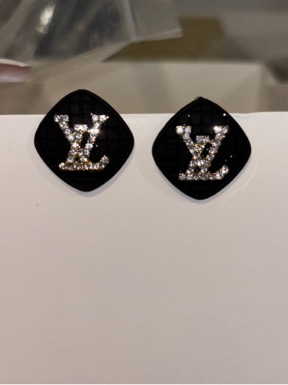 Fashion Jewelry Black Enamel Stud Earrings with Sparkling Crystal Logo